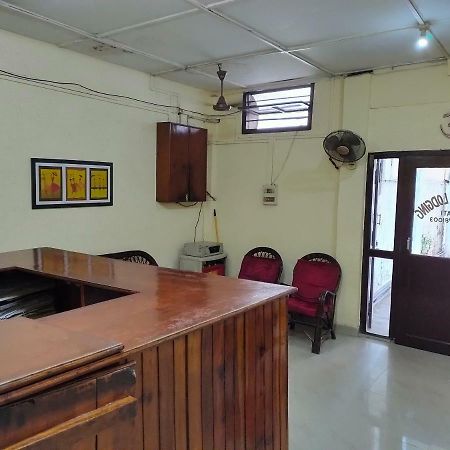 Chandrupal Lodging グワーハーティー エクステリア 写真